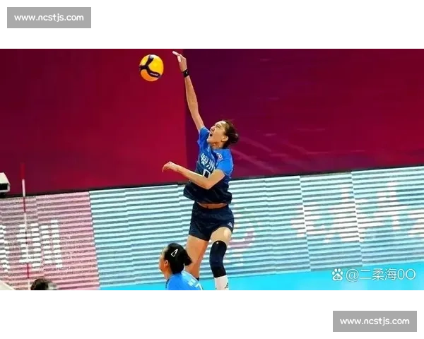 天津女排集训观察:路晶强势崛起,李盈莹攻防强化!董铭霄刘美君仍需雕琢 天津女排集训观察:路晶强势崛起,李盈莹攻防强化!董铭霄刘美君仍需雕琢